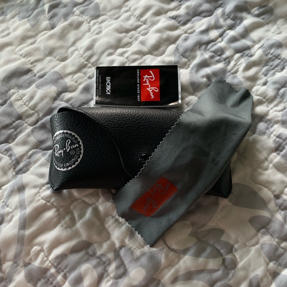 Ray-ban sunglasses case